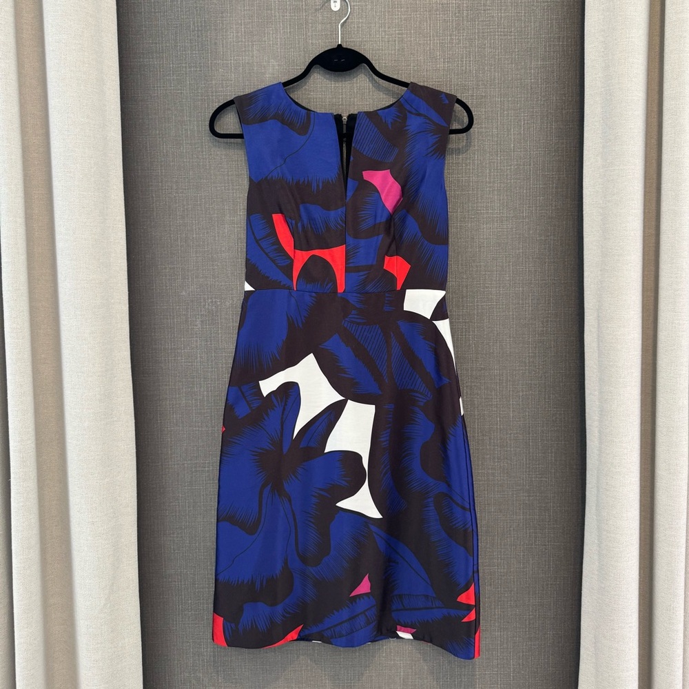 DVF Elegant Floral Print Dress